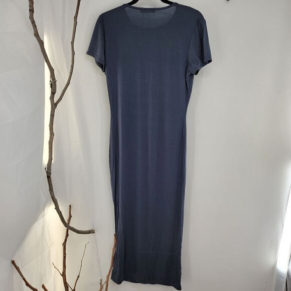 Missguided blue tshirt dress new with flaw - Picture 5 of 9